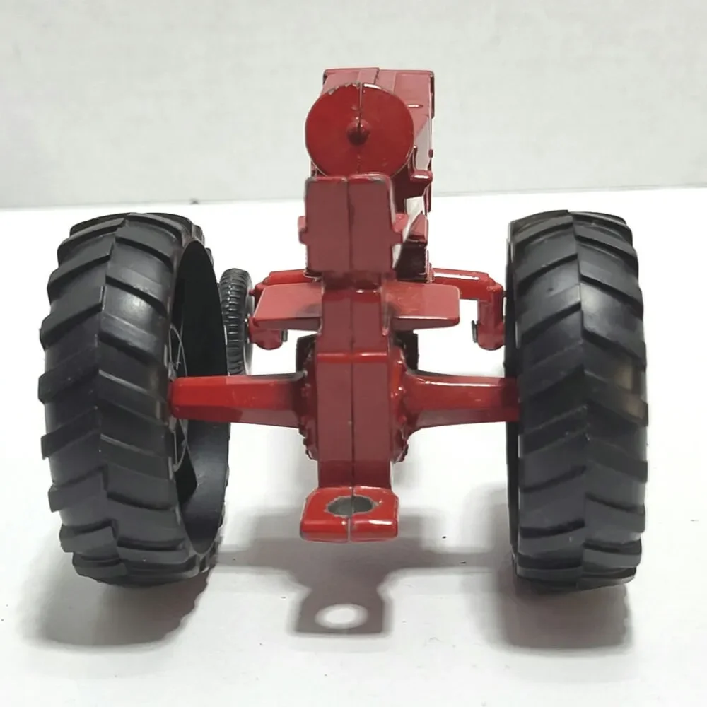 ERTL International Harvester Red Die‎ Cast Farm Tractor 1970s Vintage